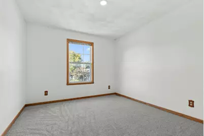 10985 Dixon Pines Circle, Machesney Park, IL 61115 - Photo 9