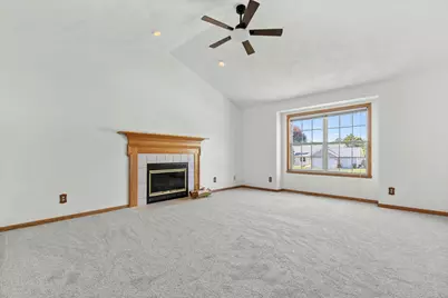 10985 Dixon Pines Circle, Machesney Park, IL 61115 - Photo 3