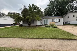 219 Murphy Dr, Romeoville, IL 60446 - Photo 1