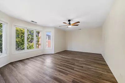 200 Lake Boulevard #438, Buffalo Grove, IL 60089 - Photo 11