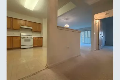 7400 Lincoln Avenue #506, Skokie, IL 60076 - Photo 5