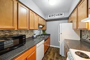 938 North Blvd, Oak Park, IL 60301 - Photo 7
