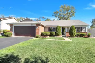 225 Oakhurst Rd, Matteson, IL 60443 - Photo 1