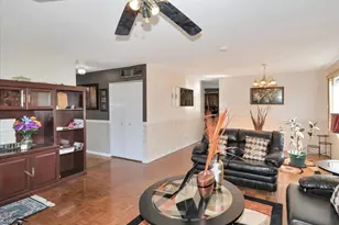 225 Oakhurst Rd, Matteson, IL 60443 - Photo 5