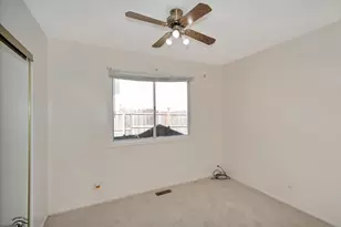 225 Oakhurst Rd, Matteson, IL 60443 - Photo 17