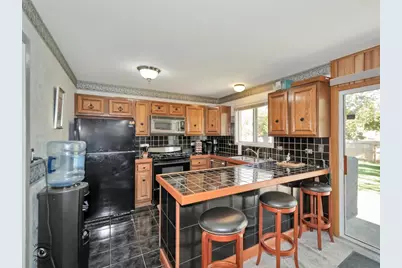 225 Oakhurst Road, Matteson, IL 60443 - Photo 9