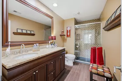 30W101 Willow Lane #B, Warrenville, IL 60555 - Photo 15
