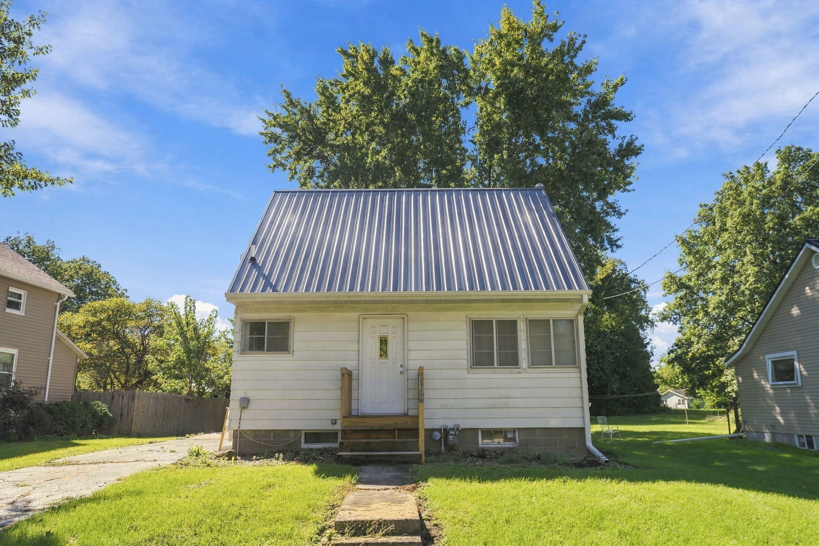 303 W Main St, Atkinson, IL 61235 - MLS 12791591 - Coldwell Banker