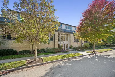 240 Whistler Road #1E, Highland Park, IL 60035 - Photo 1