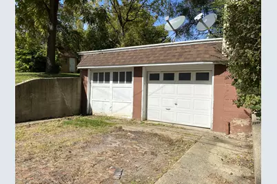 1104 Pulaski Street, Peru, IL 61354 - Photo 19