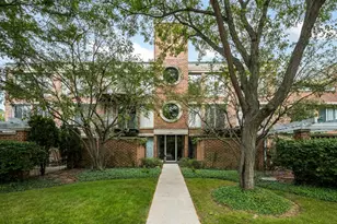 6040 Arbor Ln, Northfield, IL 60093 - Photo 1