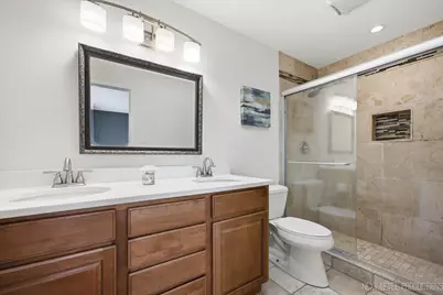 6N286 Creekside Drive, Saint Charles, IL 60175 - Photo 11
