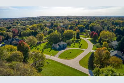 6N286 Creekside Drive, Saint Charles, IL 60175 - Photo 35