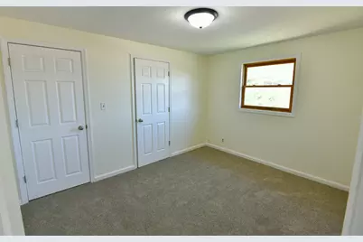 4927 40th Avenue, Kenosha, WI 53144 - Photo 9