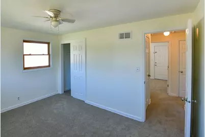 4927 40th Avenue, Kenosha, WI 53144 - Photo 5
