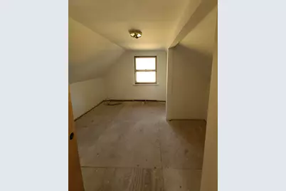7820 Laramie Avenue, Burbank, IL 60459 - Photo 3