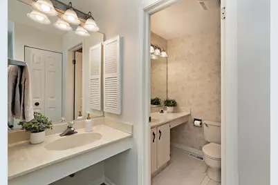 7 The Court Of Greenway, Northbrook, IL 60062 - Photo 7