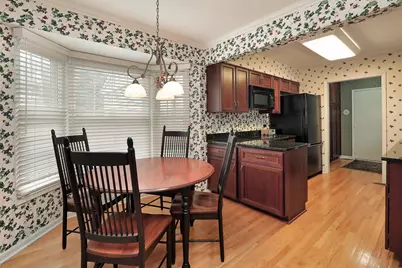 7 The Court Of Greenway, Northbrook, IL 60062 - Photo 5