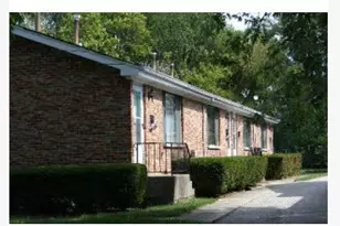 239 N Hager Ave, Barrington, IL 60010 - Photo 1
