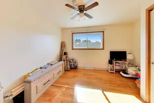 12901 S Carpenter St, Calumet Park, IL 60827 - Photo 15