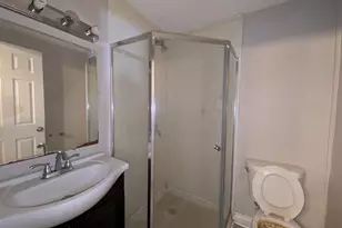 12248 S Normal St, Chicago, IL 60628 - Photo 7