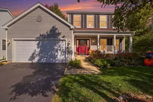 380 Dorchester Ln, Grayslake, IL 60030 - Photo 1