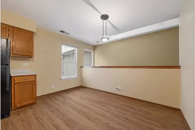 26 Tyler Court #B, Streamwood, IL 60107 - Photo 9