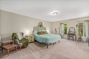1061 Florida Ln, Elk Grove Village, IL 60007 - Photo 21