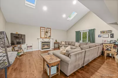 1061 Florida Lane, Elk Grove Village, IL 60007 - Photo 13