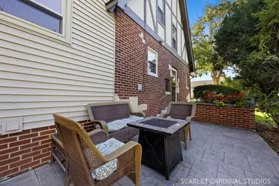 819 S Harvard Avenue, Villa Park, IL 60181 - Photo 3