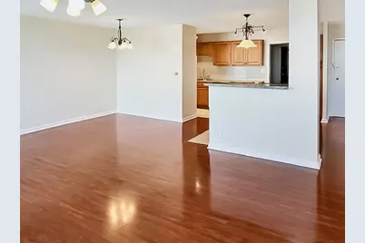 2201 S Stewart Avenue #5M, Lombard, IL 60148 - Photo 5