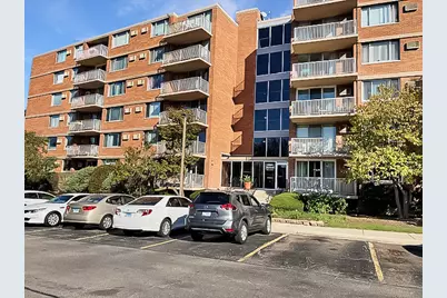 2201 S Stewart Avenue #5M, Lombard, IL 60148 - Photo 1