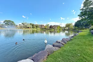 502 W Huntington Commons Rd, Mount Prospect, IL 60056 - Photo 29