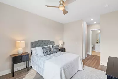 880 Lee Street #214, Des Plaines, IL 60016 - Photo 9