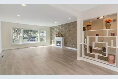 7311 N Kedvale Avenue, Lincolnwood, IL 60712 - Photo 9