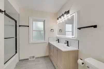 7311 N Kedvale Avenue, Lincolnwood, IL 60712 - Photo 19