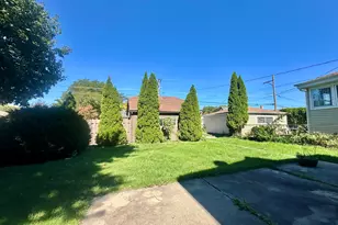 7458 W Winona St, Harwood Heights, IL 60706 - Photo 7