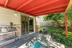 9137 W 91st Pl, Hickory Hills, IL 60457 - Photo 21