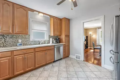 436 Le Grande Boulevard, Aurora, IL 60506 - Photo 7