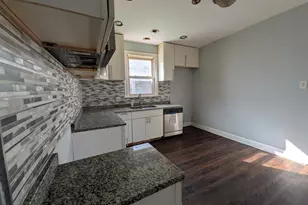 7824 S Wood St, Chicago, IL 60620 - Photo 9