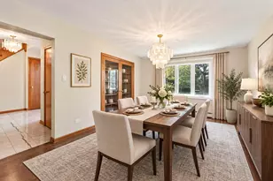 9414 S 69th Ave, Oak Lawn, IL 60453 - Photo 3