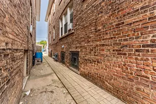 6630 S Washtenaw Ave., Chicago, IL 60629 - Photo 27