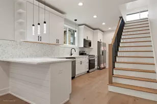 2231 W 71st St, Chicago, IL 60636 - Photo 15