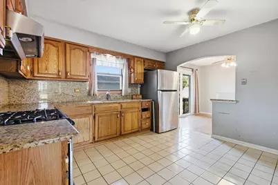 420 E Blair Street, West Chicago, IL 60185 - Photo 9