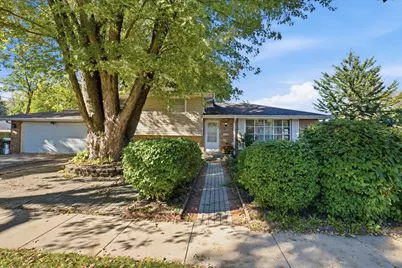 420 E Blair Street, West Chicago, IL 60185 - Photo 3