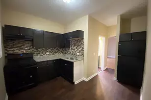 [Address not provided], Chicago, IL 60649 - Photo 3