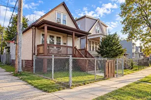 65 E 102nd Pl, Chicago, IL 60628 - Photo 1