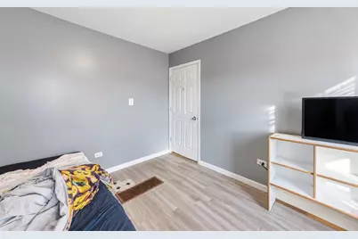 65 E 102nd Place, Chicago, IL 60628 - Photo 3