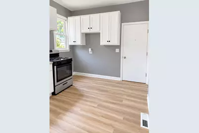 65 E 102nd Place, Chicago, IL 60628 - Photo 5