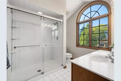 8521 Thistlewood Court, Darien, IL 60561 - Photo 17